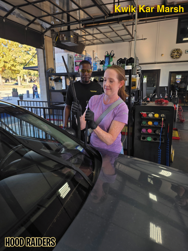 kwik-kar-marsh-hoodraiders-girl-scouts-car-clinic-24
