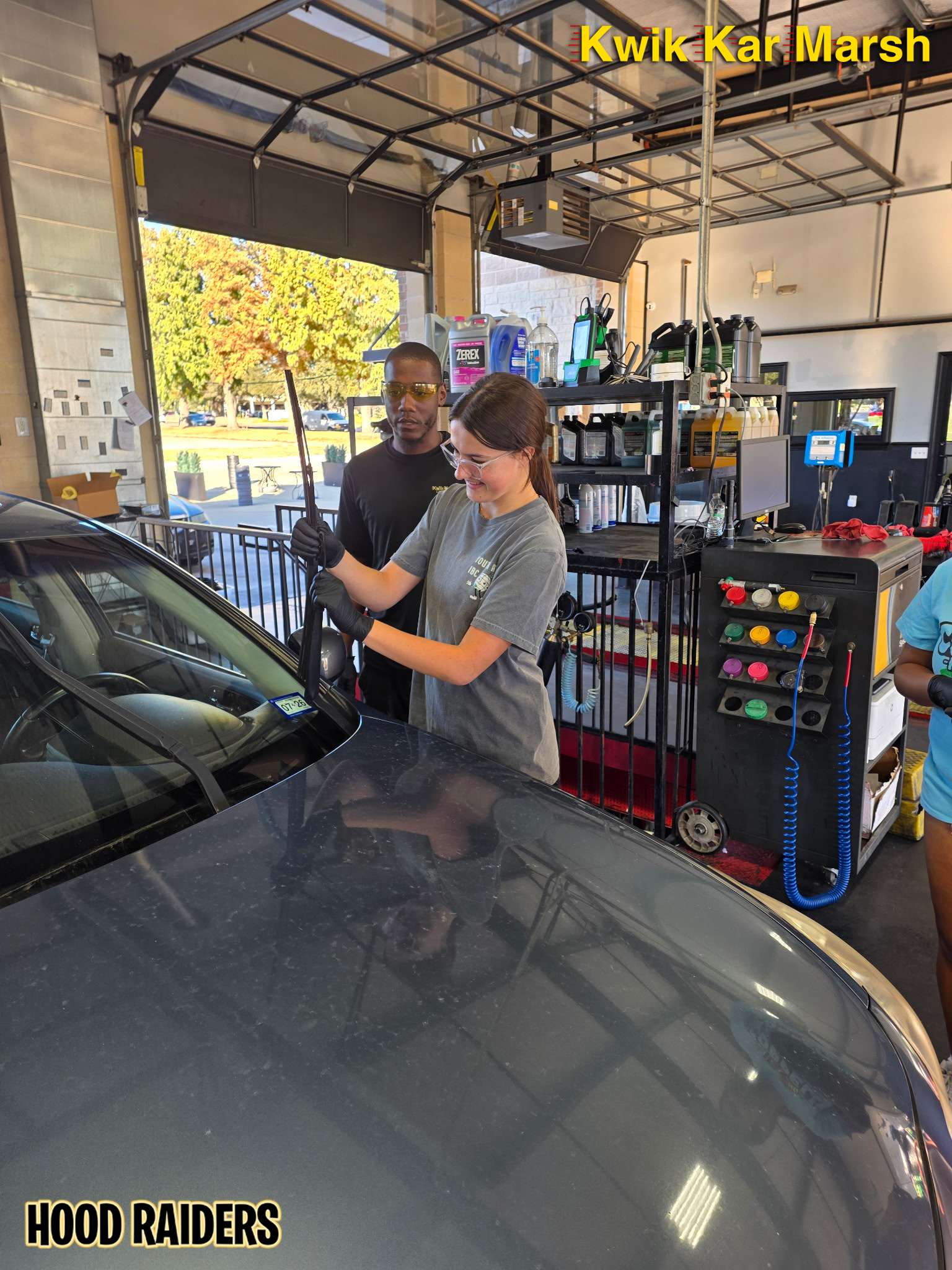 kwik-kar-marsh-hoodraiders-girl-scouts-car-clinic-26