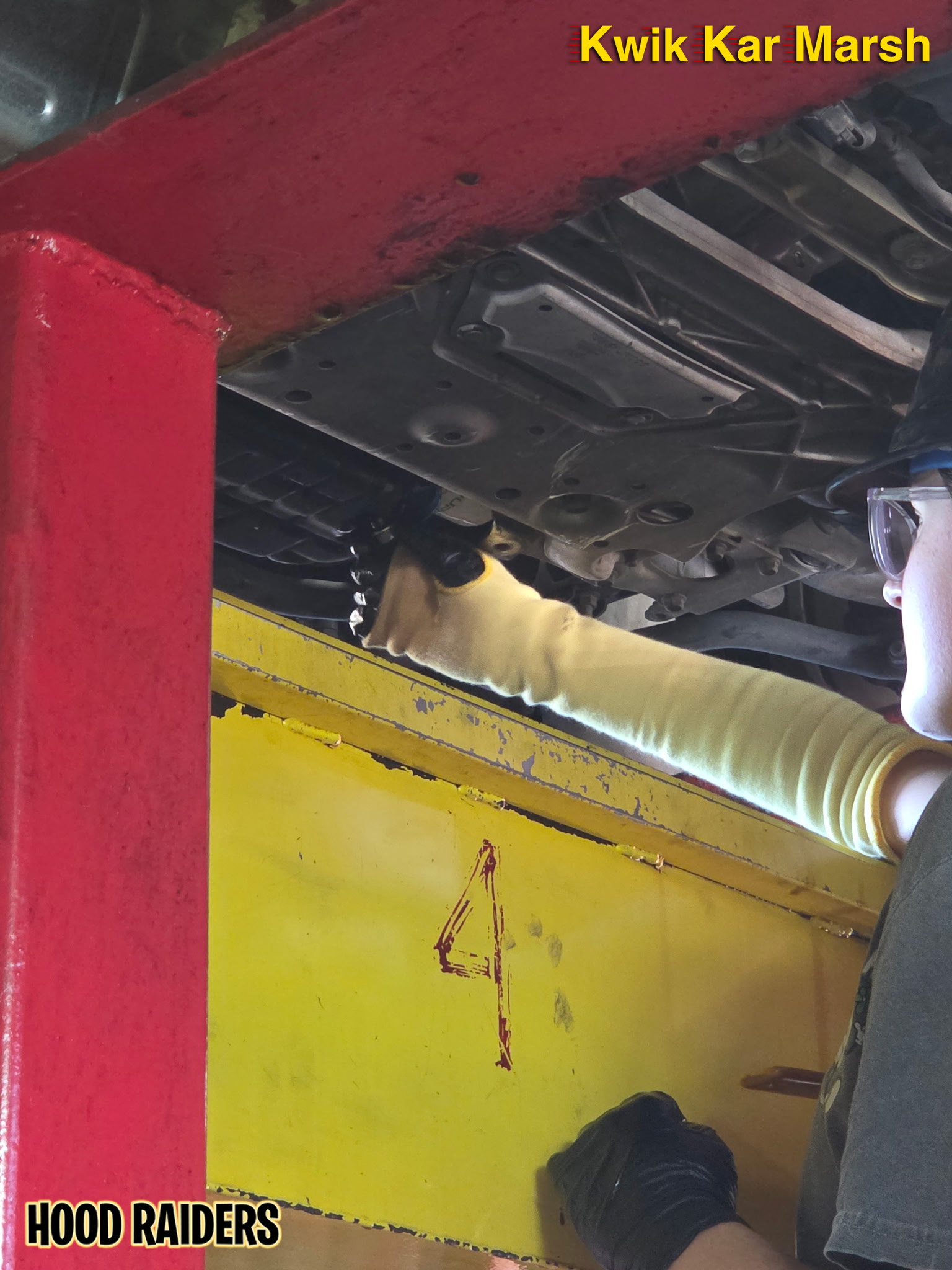 kwik-kar-marsh-hoodraiders-girl-scouts-car-clinic-38