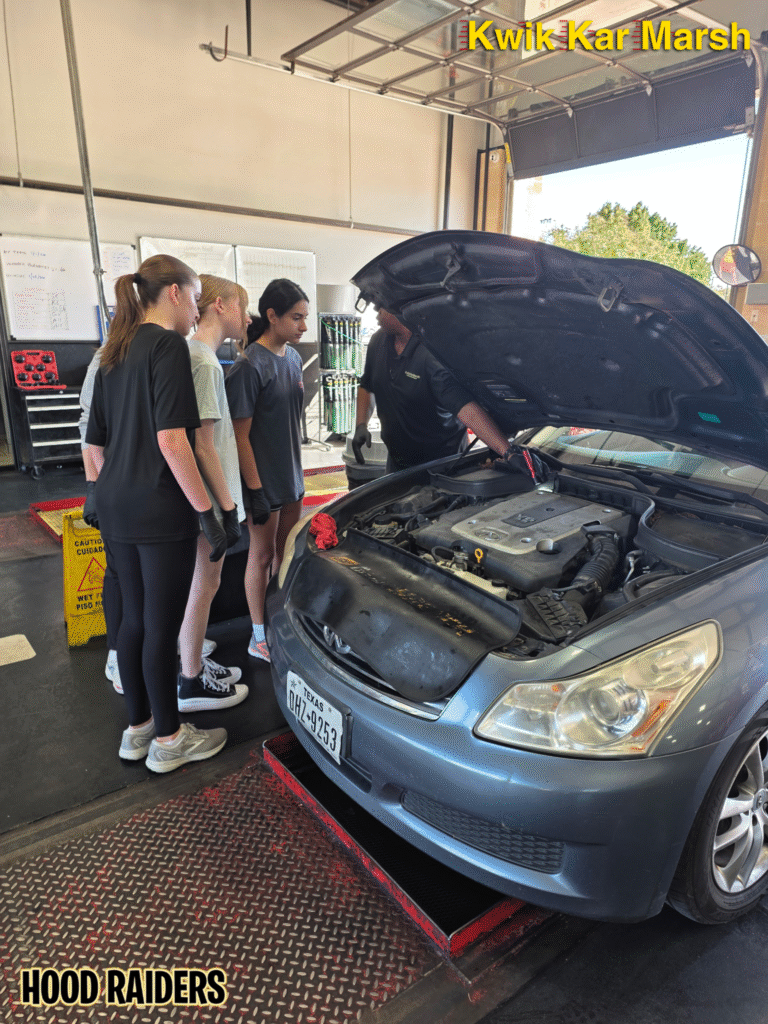 kwik-kar-marsh-hoodraiders-girl-scouts-car-clinic-51