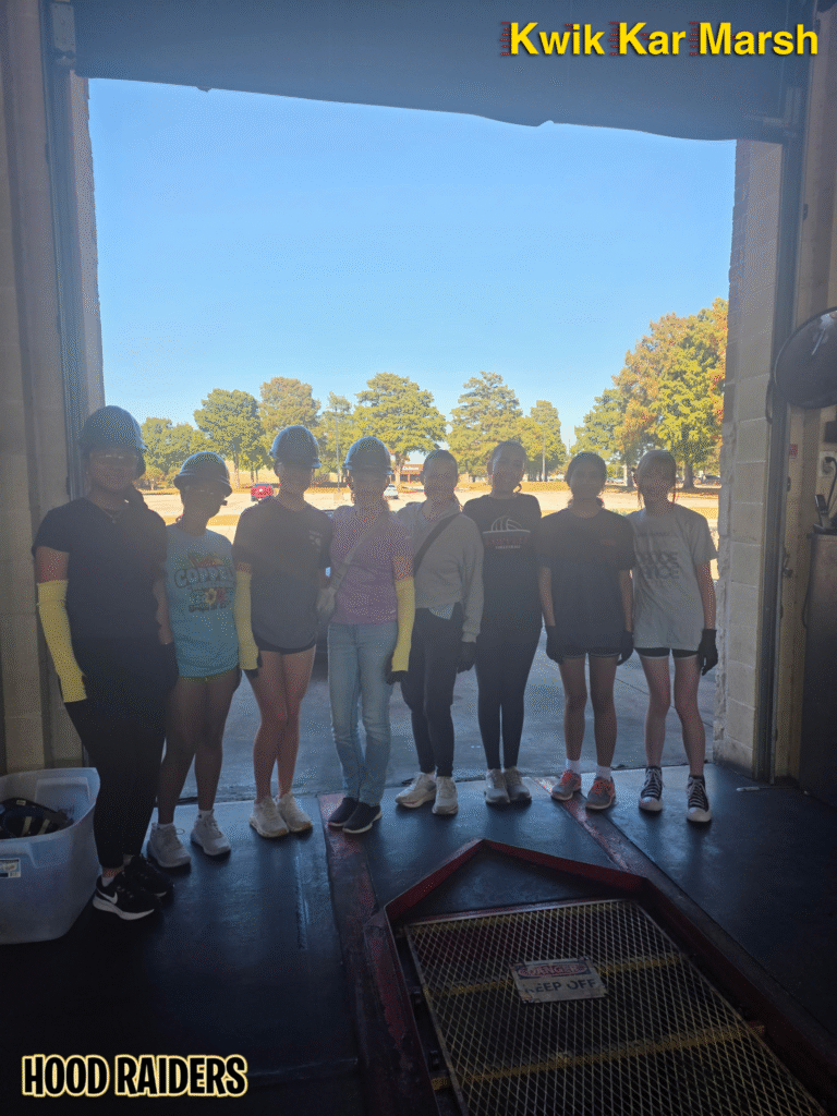 kwik-kar-marsh-hoodraiders-girl-scouts-car-clinic-56