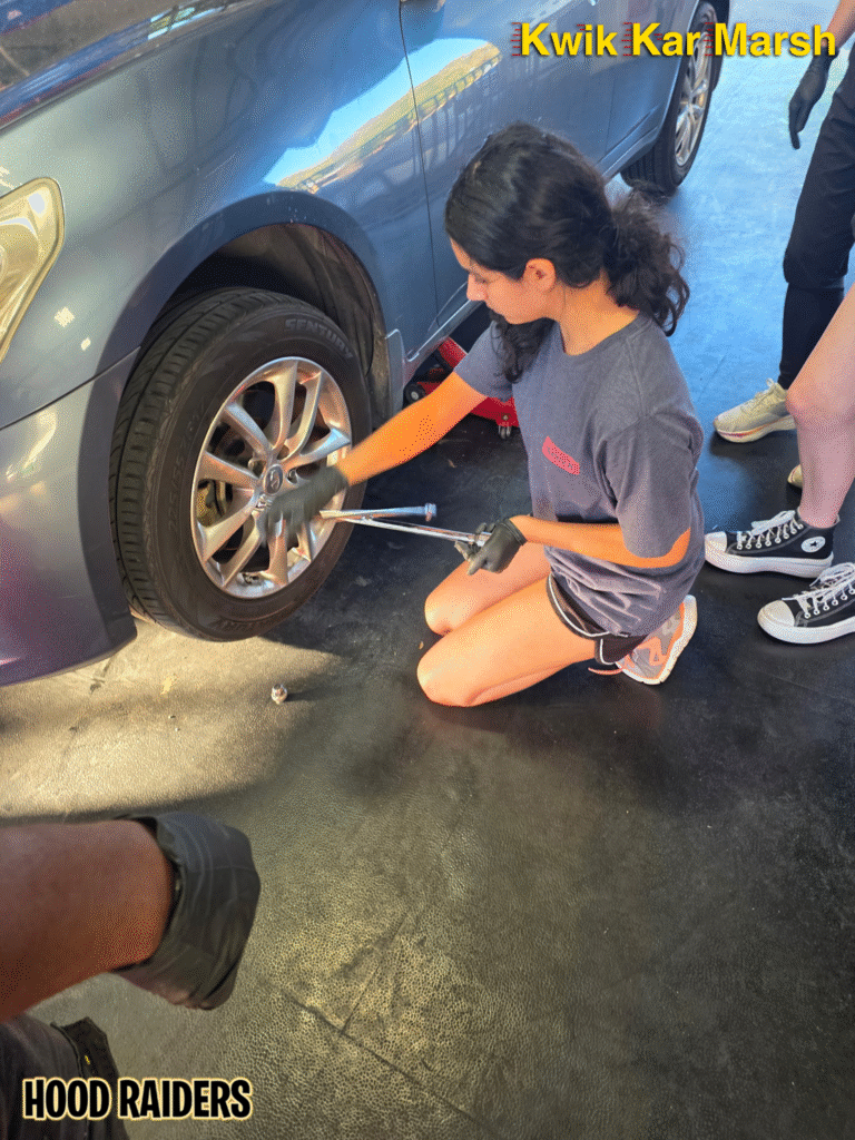 kwik-kar-marsh-hoodraiders-girl-scouts-car-clinic-11